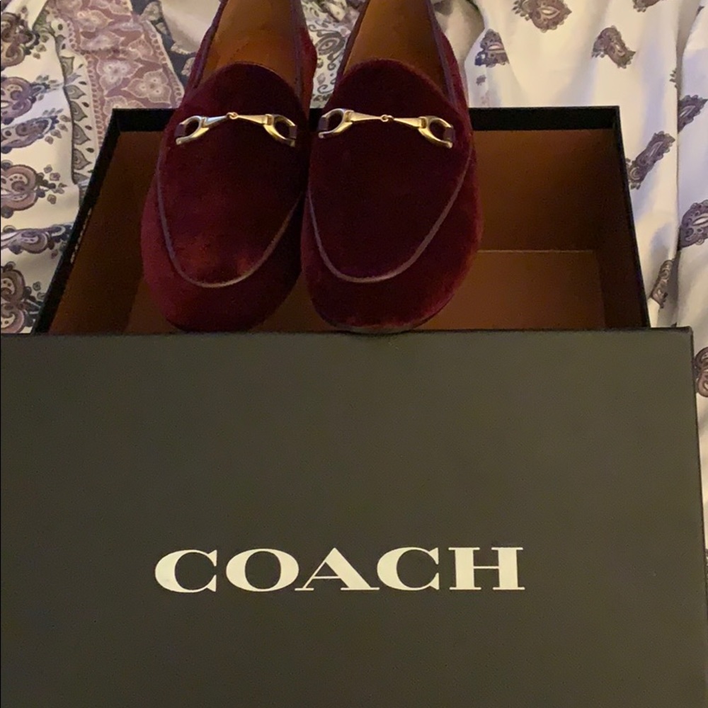 Coach Haley Vel Loafer Wine color Size 8.5